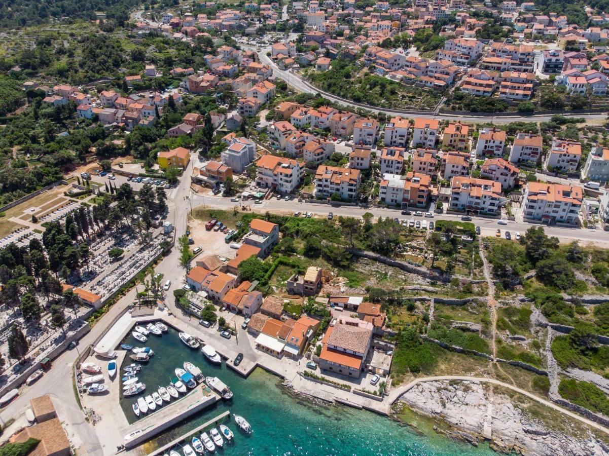 Apartman Anamarija Mali Losinj Luaran gambar