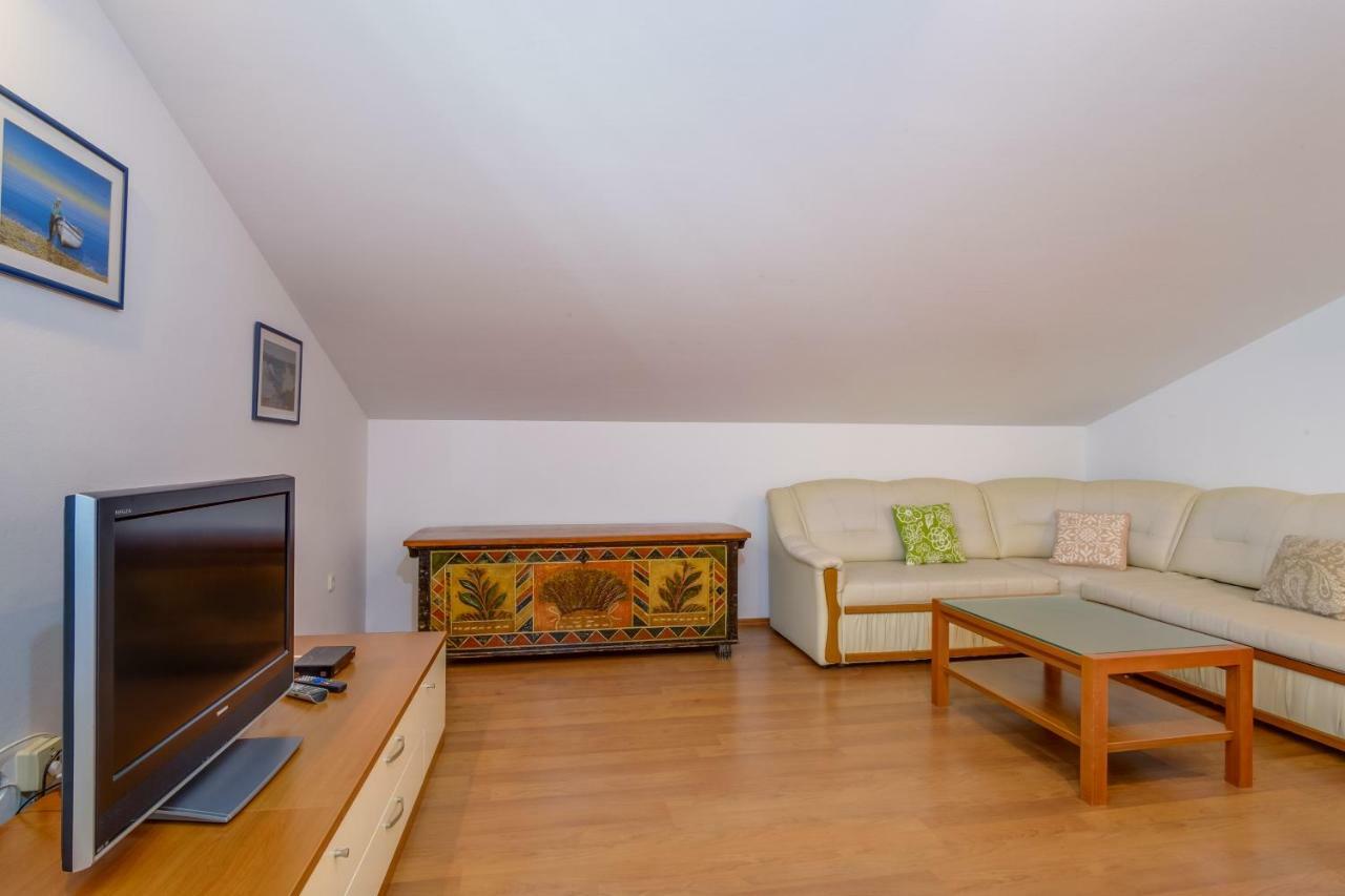 Apartman Anamarija Mali Losinj Luaran gambar