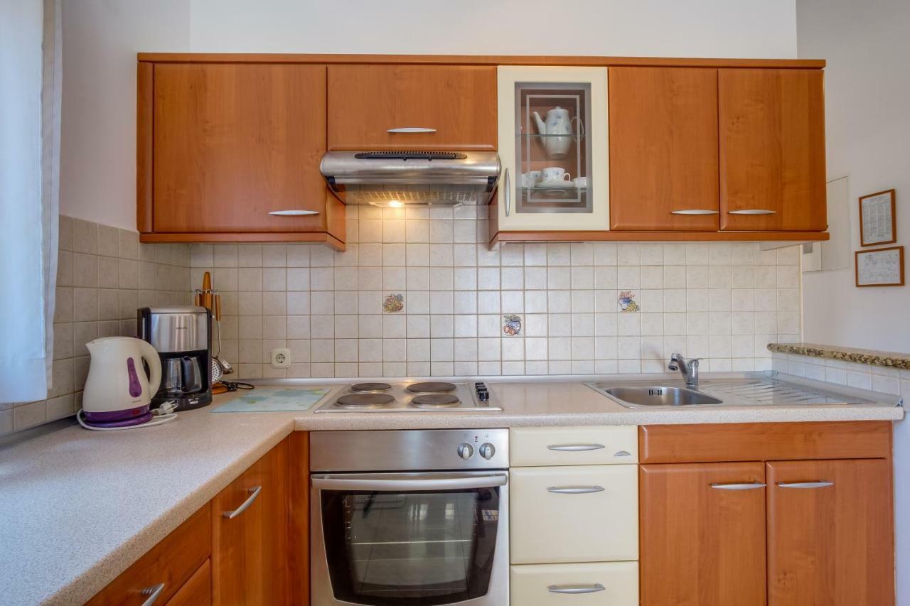 Apartman Anamarija Mali Losinj Luaran gambar